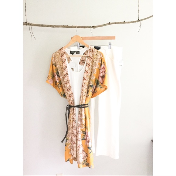 Boho Yellow Floral Print Kimono - Picture 2 of 8